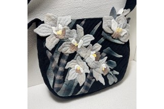 Blue Japanese Elegant Floral Crossbody Bag