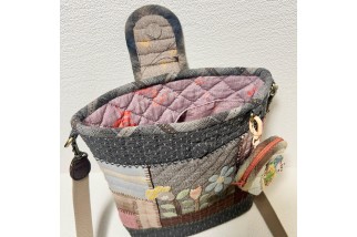 Japanese style floral applique crossbody bag