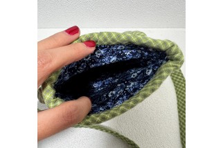 Sun hat Sue and chicken embroidery crossbody