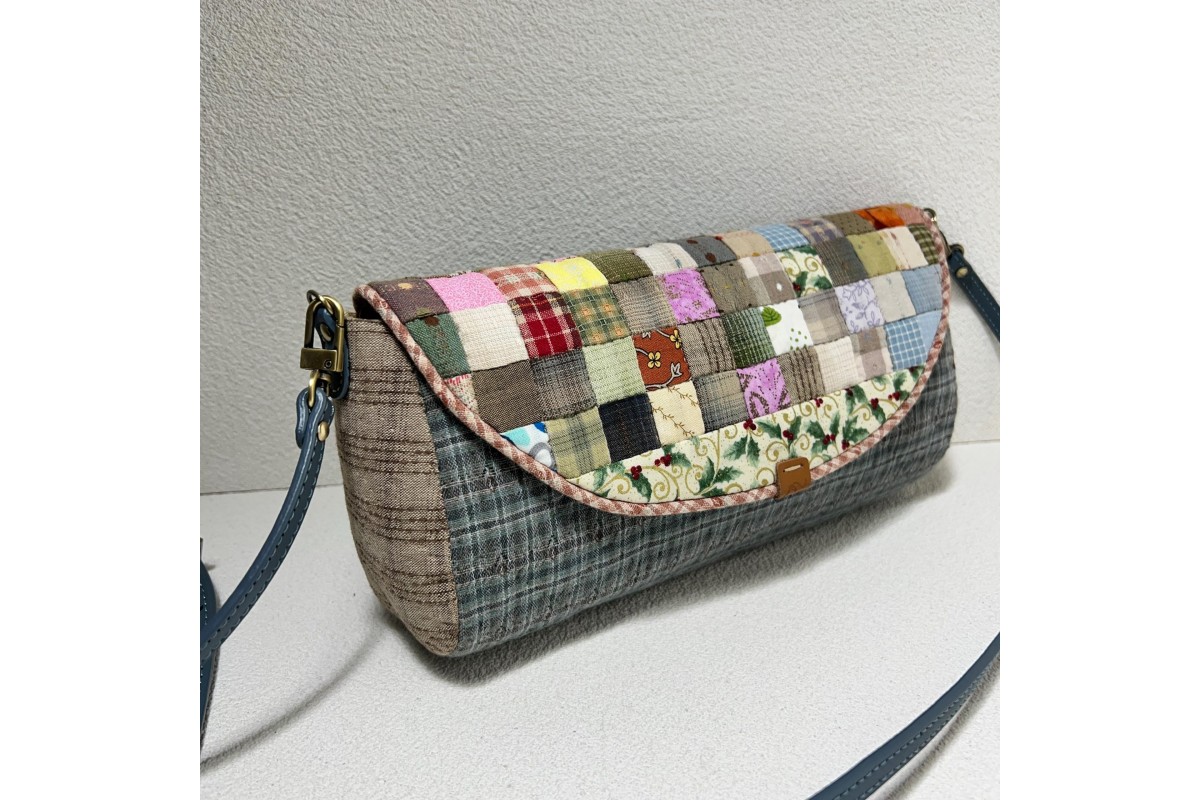 Patchwork crossbody bag with adjustable strap