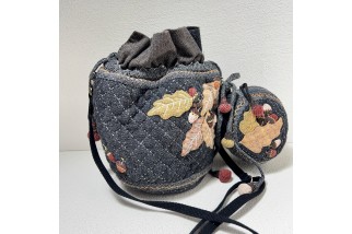 Squirrel bucket bag with detachable mini bag