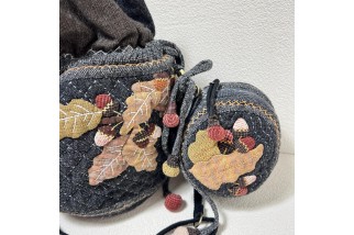 Squirrel bucket bag with detachable mini bag