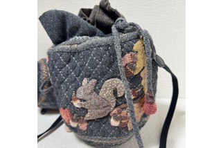 Squirrel bucket bag with detachable mini bag